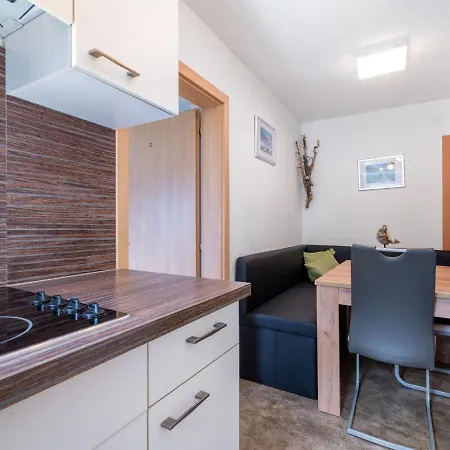 Apartment Alpenheim Brugger - Hbn490 شقة *